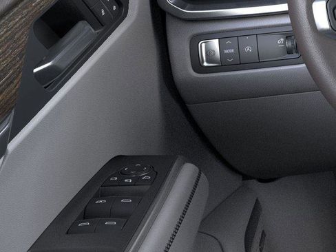 New 2026 GMC Acadia Denali w/ Super Cruise Package FWD image 22