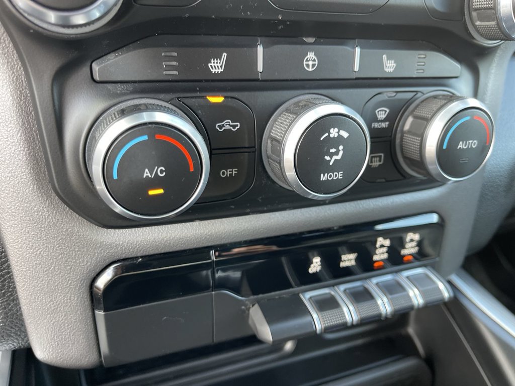Used 2021 RAM 1500 Big Horn AWD/4WD image 18