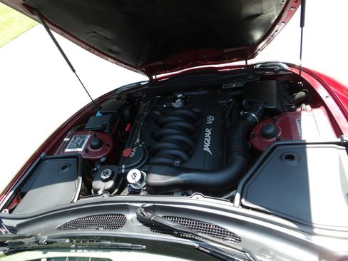 Used 1997 Jaguar XK8 Coupe RWD image 57
