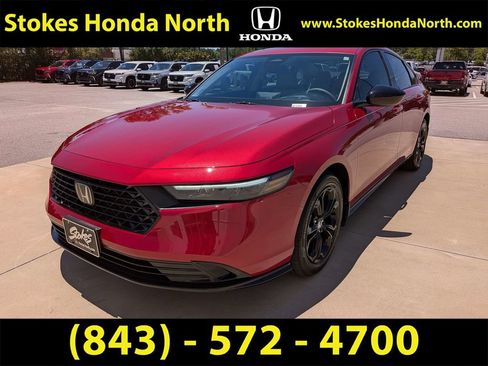 Certified 2025 Honda Accord SE image 5