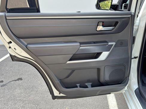 Used 2024 Toyota Sequoia Platinum AWD/4WD image 48