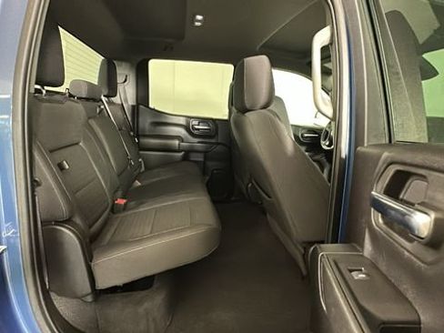 Used 2024 Chevrolet Silverado 1500 Custom AWD/4WD image 29