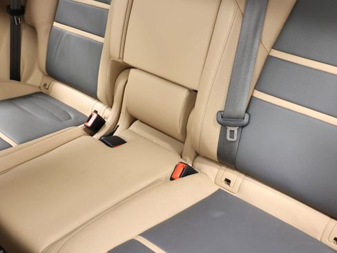 Used 2021 Porsche Cayenne Turbo S image 74