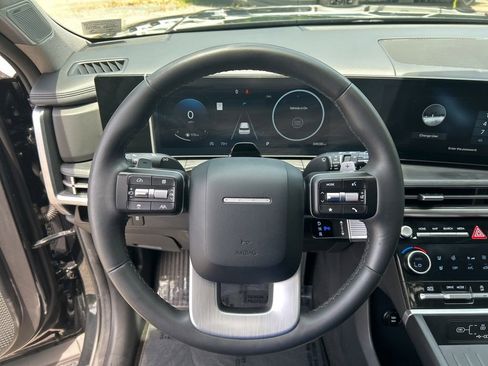Used 2024 Hyundai Santa Fe Limited FWD image 21