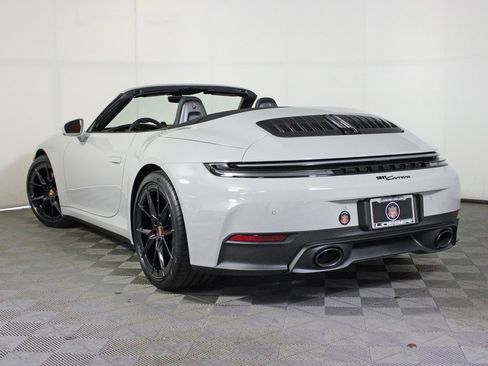 Used 2026 Porsche 911 Carrera image 3