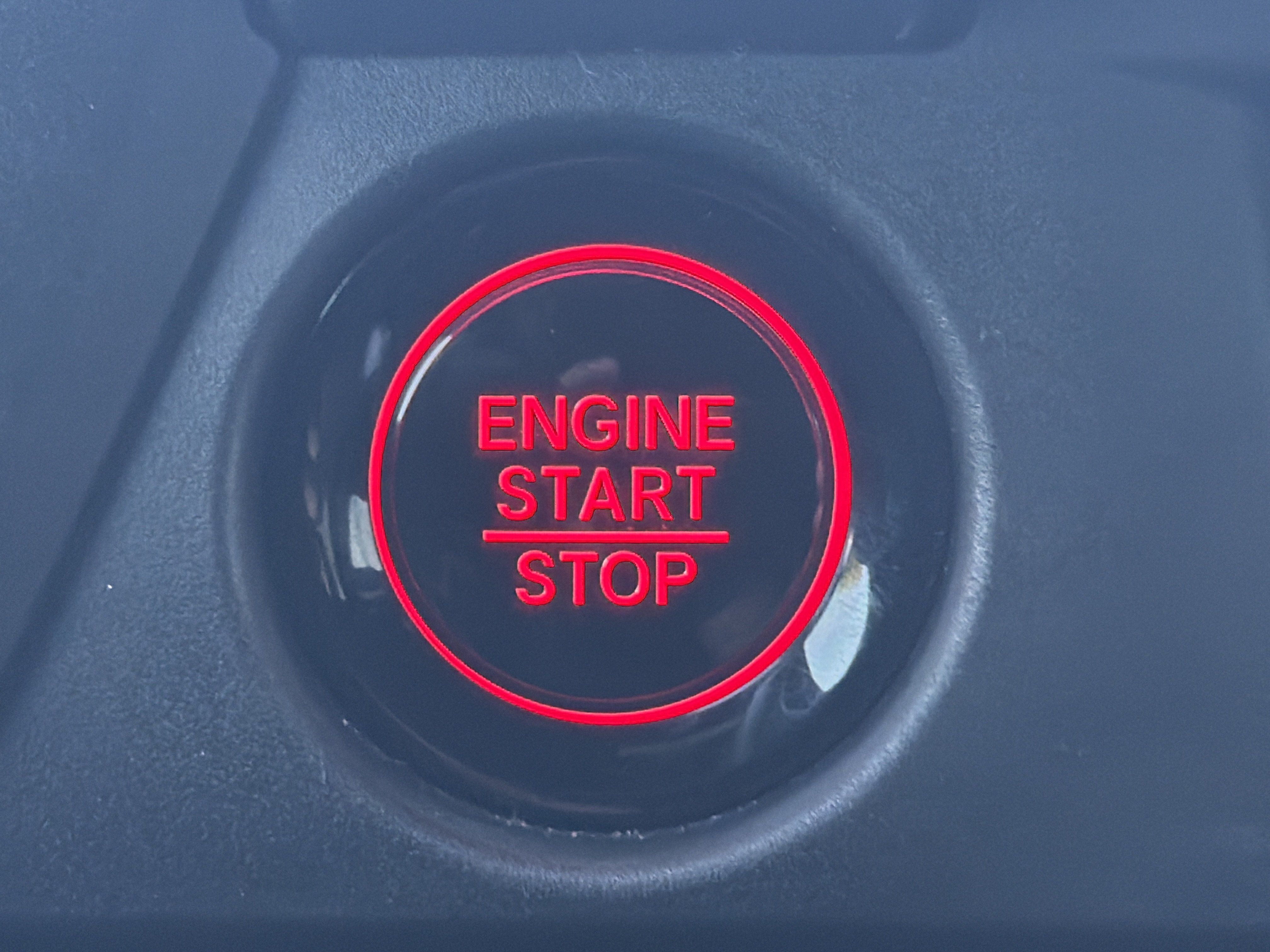 Certified 2025 Honda Pilot Black Edition image 16