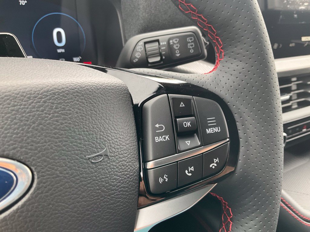 New 2027 Ford Explorer ST-Line AWD/4WD image 4