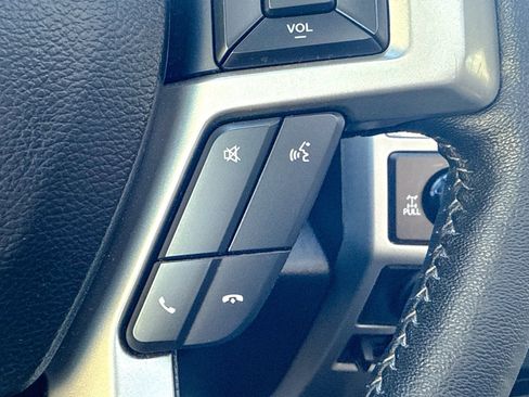 Used 2019 Ford F150 Lariat w/ Equipment Group 502A Luxury image 51