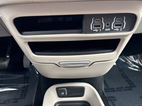 Used 2024 Chrysler Pacifica Touring-L w/ Road Tripper Package FWD image 62