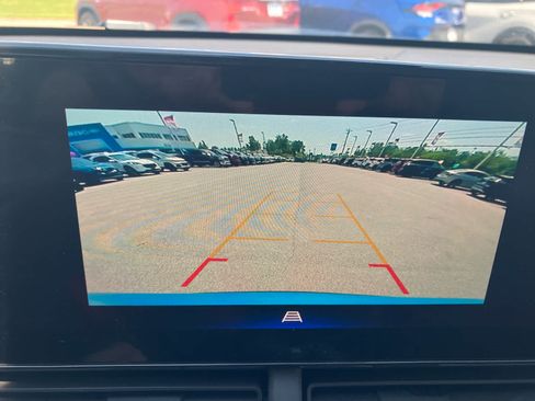 Used 2025 Chevrolet Trax ACTIV w/ Driver Confidence Package FWD image 20