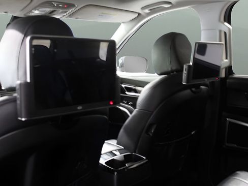 Used 2022 Kia Telluride EX w/ EX Premium Package FWD image 15