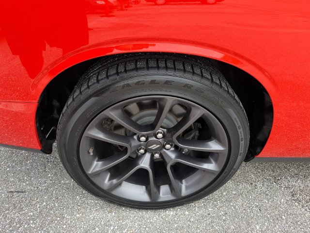 Used 2023 Dodge Challenger R/T Scat Pack RWD image 10