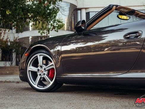 Used 2013 Porsche 911 Carrera S image 26