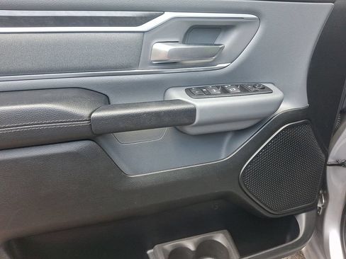 Used 2021 RAM 1500 Big Horn AWD/4WD image 12
