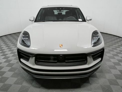 Certified 2026 Porsche Macan Turbo AWD/4WD image 35