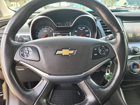 Used 2015 Chevrolet Impala LT w/ Convenience Package FWD image 27