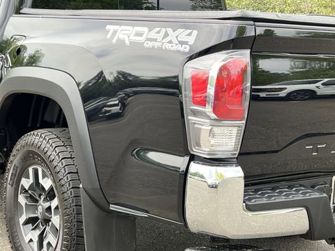 Used 2023 Toyota Tacoma TRD Off-Road AWD/4WD image 25