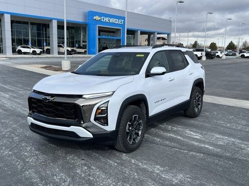 New 2026 Chevrolet Equinox ACTIV w/ Convenience Package III image 11