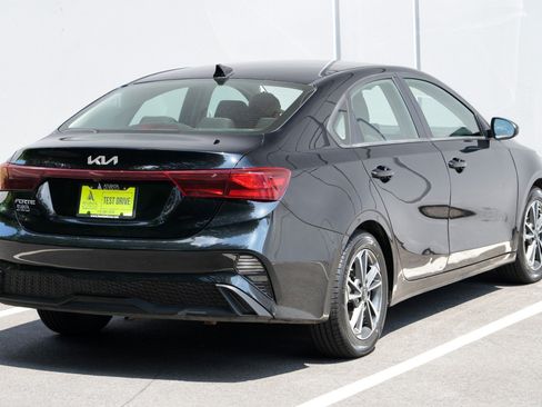 Used 2023 Kia Forte LXS FWD image 42