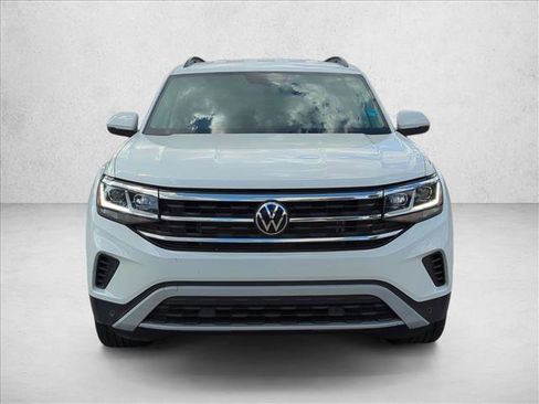 Used 2023 Volkswagen Atlas SE w/ Black Wheel Package image 2