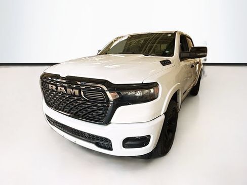 Used 2025 RAM 1500 Big Horn AWD/4WD image 1