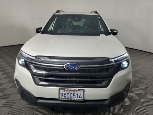 Used 2026 Subaru Forester Limited AWD/4WD image 9