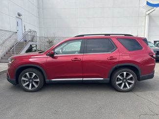 Used 2023 Honda Pilot Touring video 1