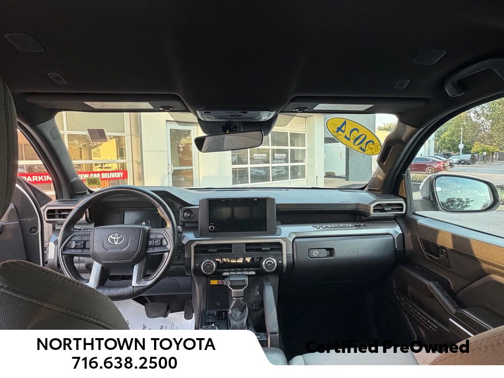 Used 2024 Toyota Tacoma SR5 AWD/4WD image 16