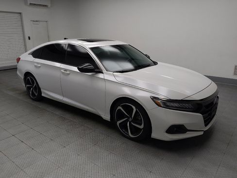 Used 2021 Honda Accord Sport image 11