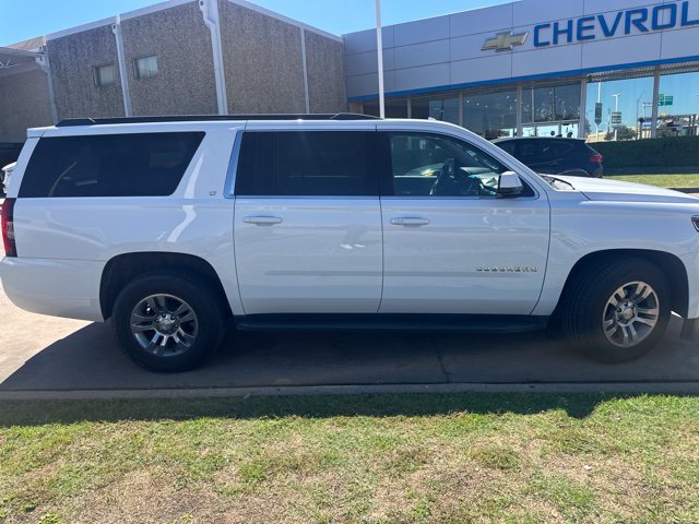 Used 2017 Chevrolet Suburban LT AWD/4WD image 5