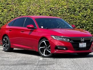 Used 2018 Honda Accord Sport video 2