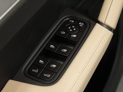 New 2026 Porsche Cayenne AWD/4WD image 28
