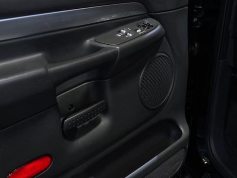 Used 2005 Dodge Ram 1500 Truck 2WD Regular Cab image 26