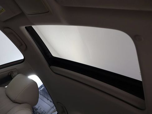 Used 2018 Honda Accord Touring image 26