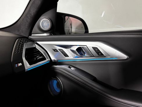 Used 2026 BMW XM Label Red image 33