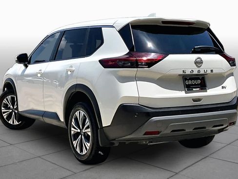 Certified 2023 Nissan Rogue SV FWD image 12