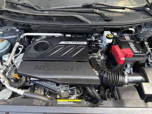 Certified 2024 Nissan Rogue SV FWD image 22