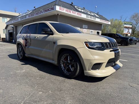 Used 2018 Jeep Grand Cherokee Trackhawk image 4
