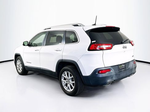 Used 2016 Jeep Cherokee Latitude w/ Comfort/Convenience Group FWD image 5