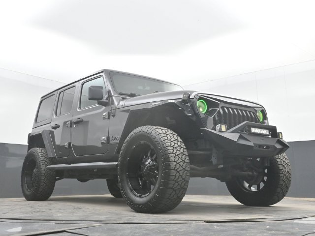 Used 2021 Jeep Wrangler Unlimited Sport AWD/4WD image 40