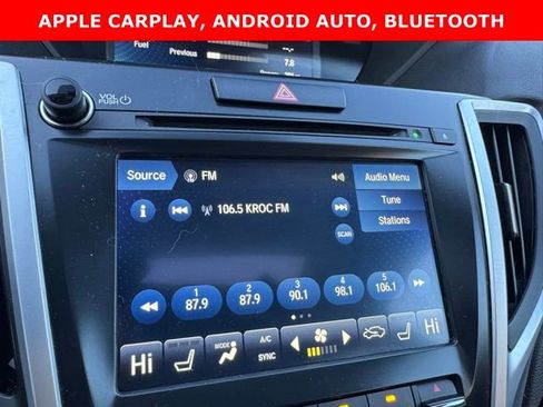 Used 2018 Acura TLX image 3