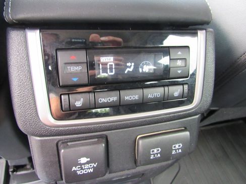 Used 2021 Subaru Ascent Touring AWD/4WD image 39