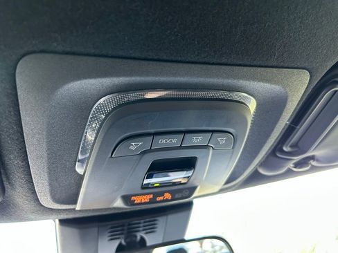 Certified 2023 Toyota Corolla SE image 28