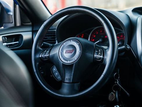 Used 2011 Subaru Impreza WRX STI Limited image 9