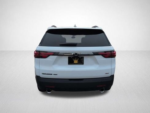 Used 2023 Chevrolet Traverse RS w/ LPO, Floor Liner Package AWD/4WD image 9