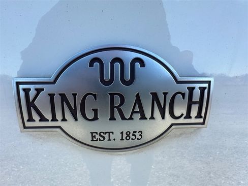 Used 2015 Ford F250 King Ranch image 9