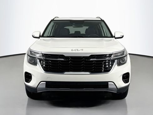 Used 2024 Kia Seltos S AWD/4WD image 2