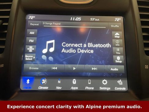 Used 2023 Chrysler 300 Touring L w/ Popular Equipment Group image 7