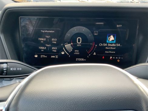 Used 2025 GMC Terrain Elevation image 12