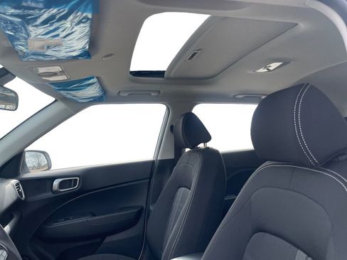 New 2026 Hyundai Venue SEL FWD image 16